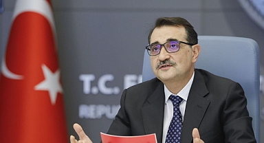 Bakan Dönmez'den 'doğalgaz dağıtım merkezi' açıklaması