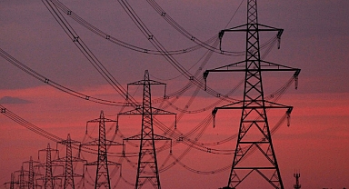 Çin'de elektrik üretimi yüzde 2,2 arttı