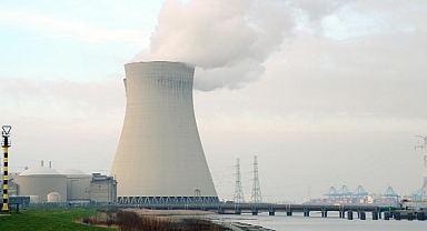 Polonya 3 nükleer enerji santrali inşa edecek