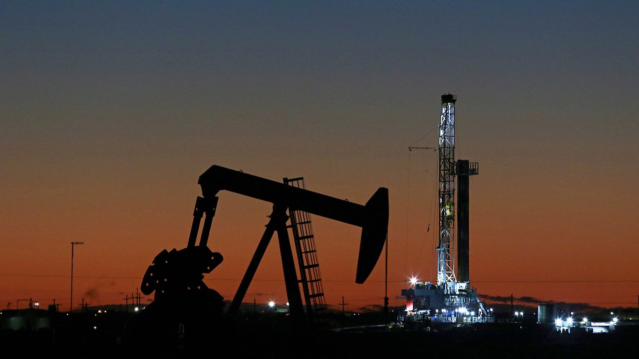 Suudi Arabistan'dan acil durum petrol rezervi açıklaması!