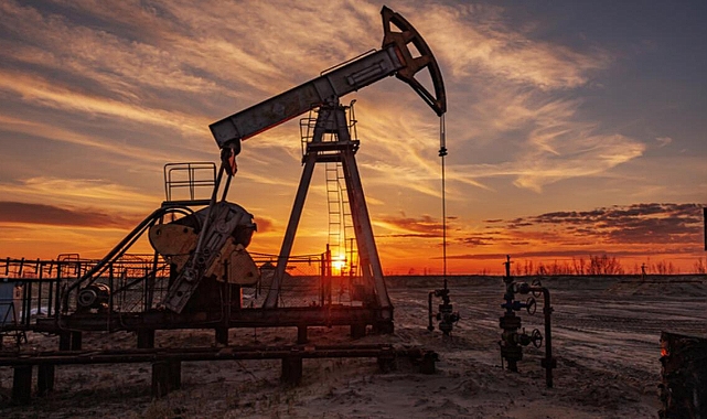 Petrol fiyatlarında Venezuela etkisi! Hızlı düşüş başladı