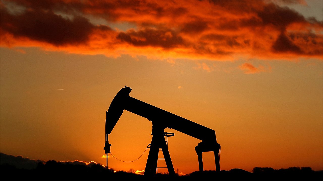 ABD, petrol fiyatı tahminini aşağı yönlü revize etti