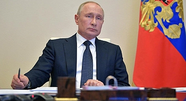 Putin: Nükleer savaş riski artıyor ancak Rusya delirmedi