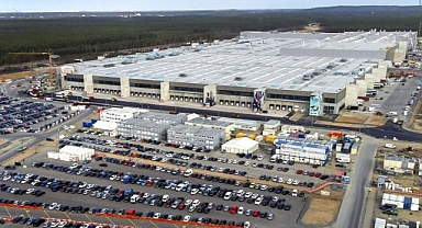 Tesla, Almanya'da çalışacak işçi bulamıyor