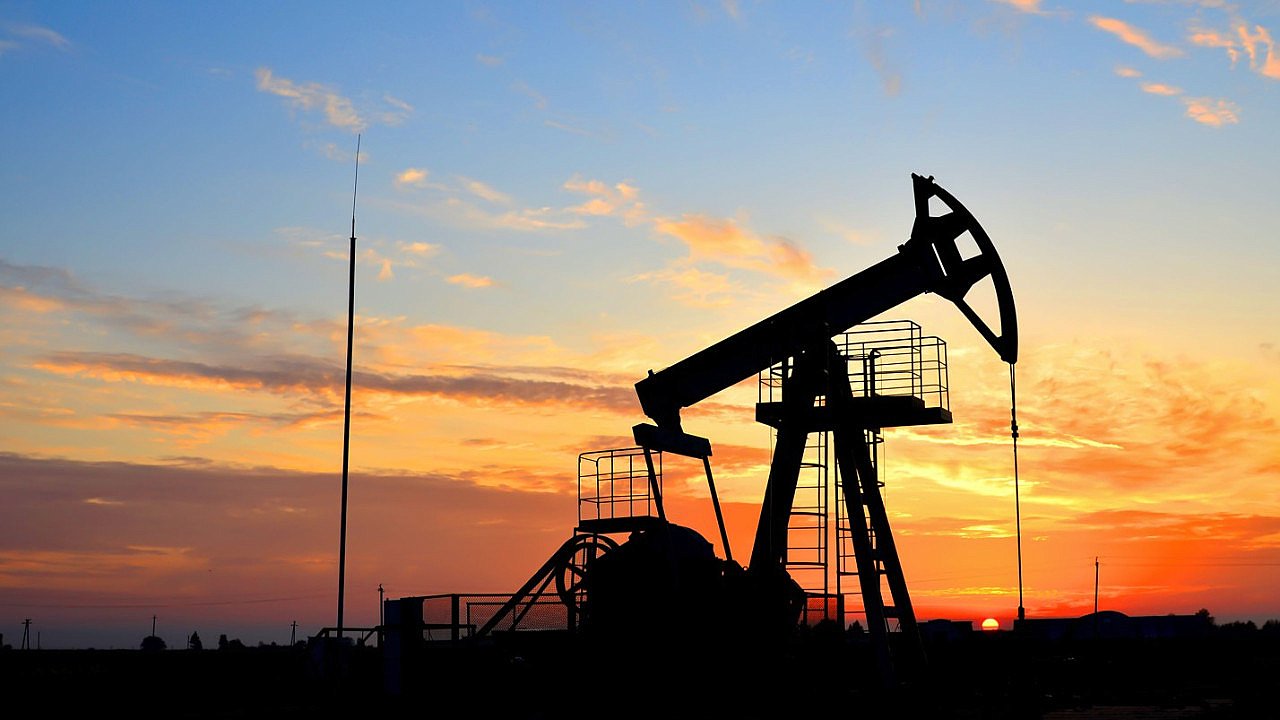 Petrol piyasasında arz kesintisi gündemi