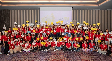 Shell Türkiye'nin İLERİDE Programı İlk Mezunlarını Verdi