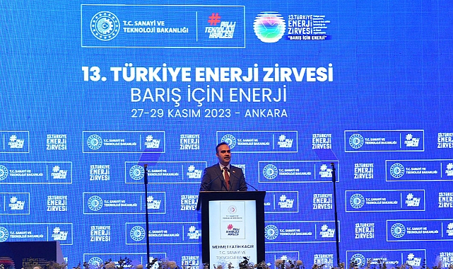 13. Türkiye Enerji Zirvesi'nde