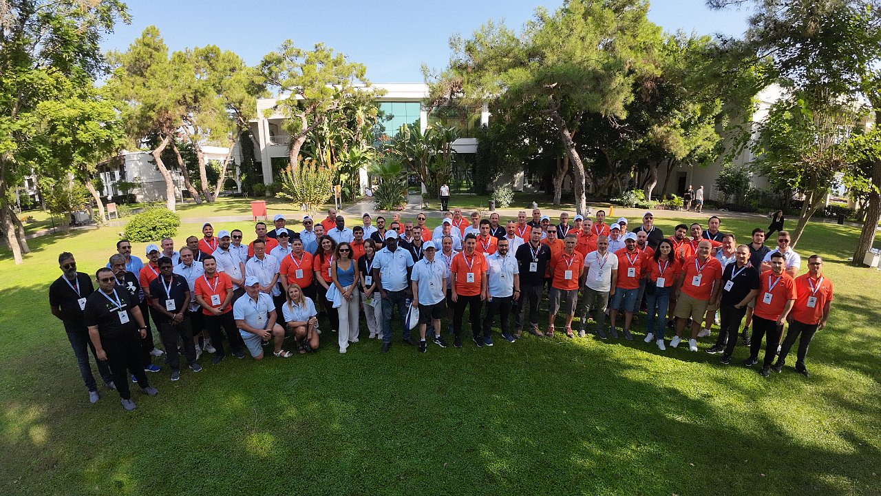Teksan, dünya çapındaki bayileriyle Antalya'da bir araya geldi