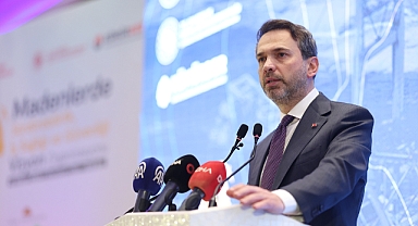Bakan Bayraktar: Doğalgaz ve elektrik fiyatlarına mayıs ayında zam yok