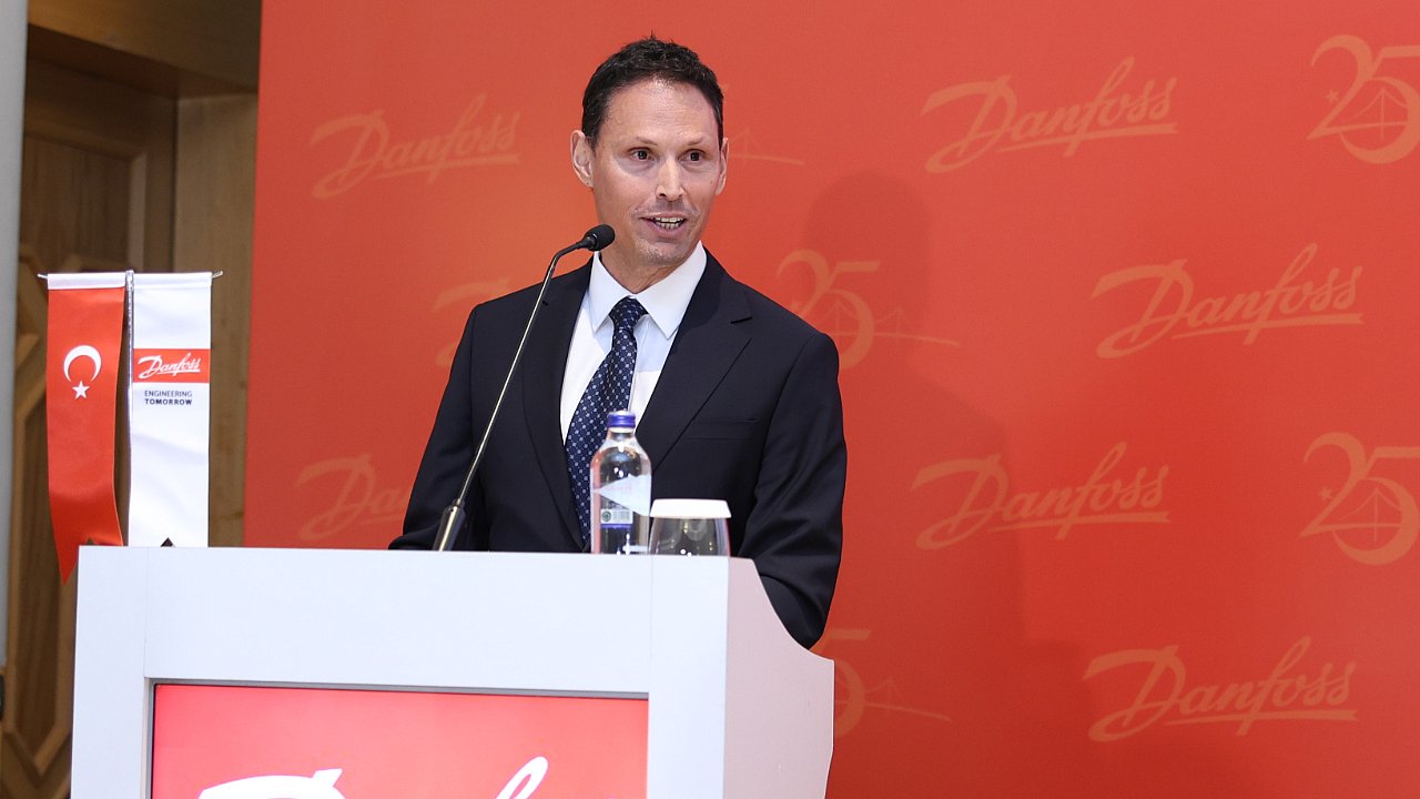 Danfoss 25.yılını kutluyor