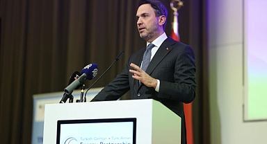 Bakan Bayraktar: “Türk nükleer mühendislerin sayısı 350’yi aştı”