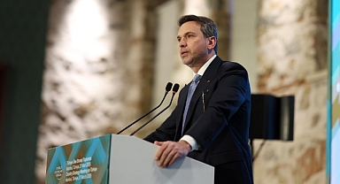 Bakan Bayraktar: 2028’de Tükettiğimiz Doğal Gazın En Az Yüzde 20’sini Depolayabileceğiz