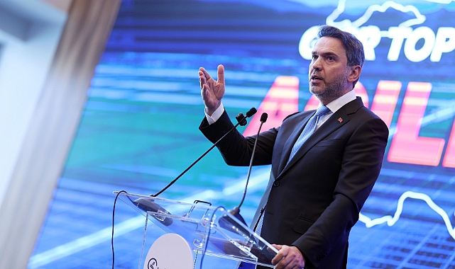 Bakan Bayraktar Kalyon PV'nin Yeni Yatırımını Açtı