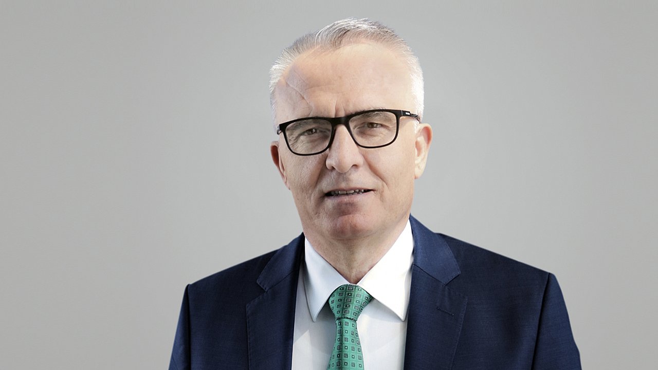 Aksa Enerji Manisa Depolamalı RES Projesinde Üretim Lisansı Aldı