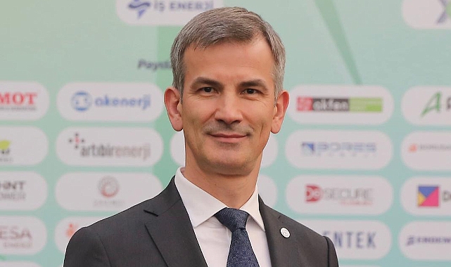 TÜREB Başkanı İbrahim Erden: Temiz Enerji Türkiye'nin Geleceğine Güç Veriyor
